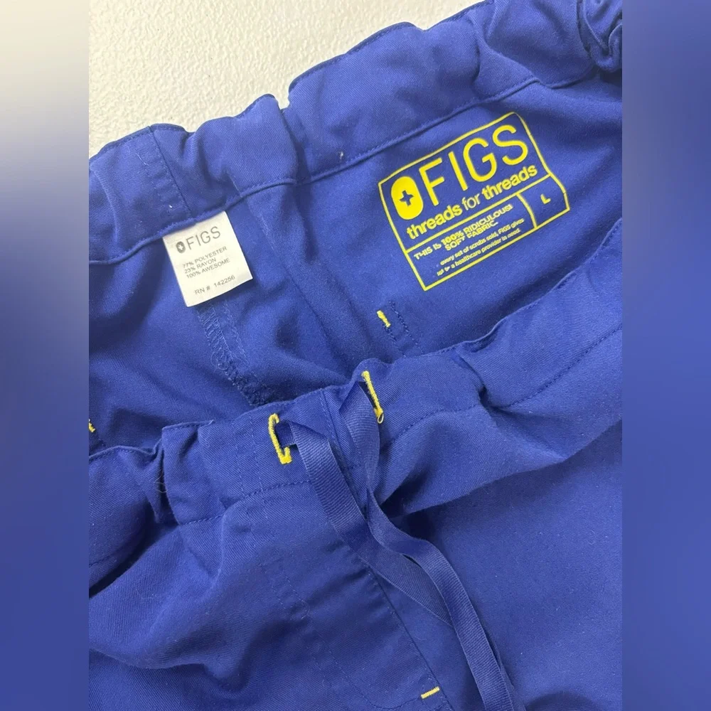 Figs royal blue